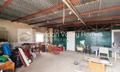 Resale - Villa - Hondón de las Nieves