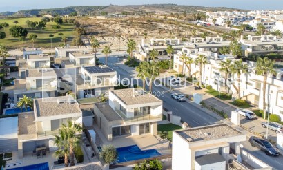 Resale - Villa - San Miguel de Salinas - Vistabella Golf