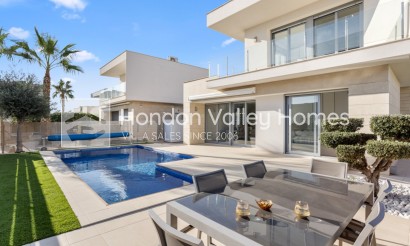 Resale - Villa - San Miguel de Salinas - Vistabella Golf