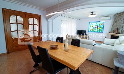 Resale - Villa - HONDON DE LOS FRAILES