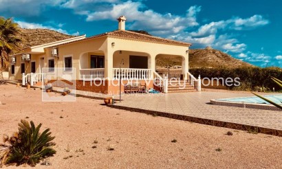 Resale - Villa - ASPE