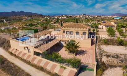 Resale - Villa - Macisvenda