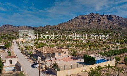Resale - Villa - Macisvenda
