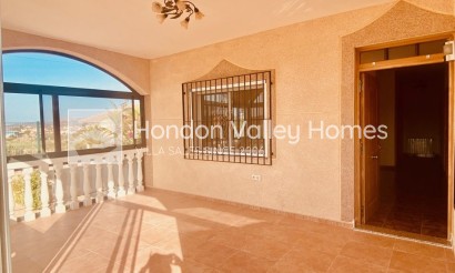Resale - Villa - Macisvenda