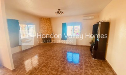 Resale - Villa - Macisvenda