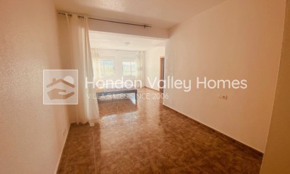Resale - Villa - Macisvenda