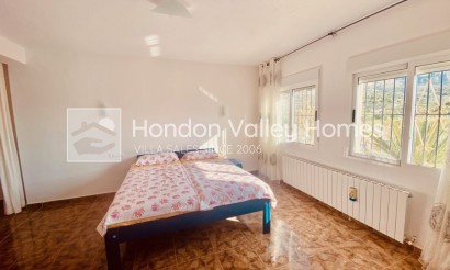 Resale - Villa - Macisvenda