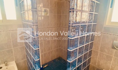Resale - Villa - Macisvenda