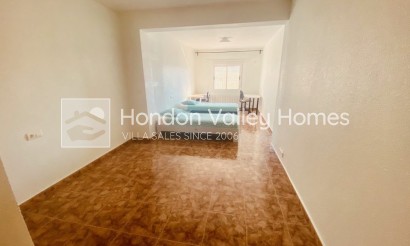 Resale - Villa - Macisvenda