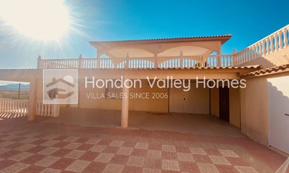 Resale - Villa - Macisvenda