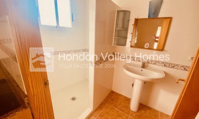 Resale - Villa - Macisvenda