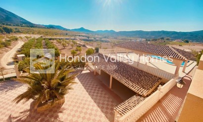 Resale - Villa - Macisvenda