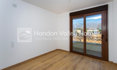Neubau / In Entwicklung - Apartment - La Canalosa