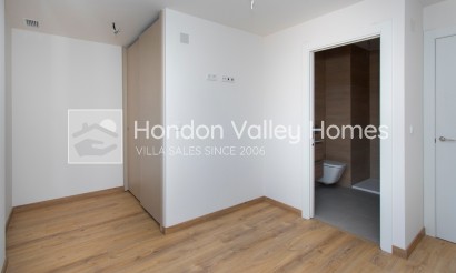 Neubau / In Entwicklung - Apartment - La Canalosa