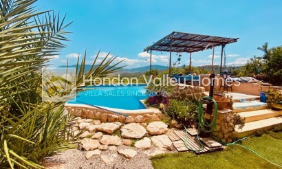 Resale - Villa - HONDON DE LAS NIEVES