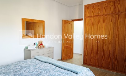 Reventa - Villa - Hondón de los Fráiles