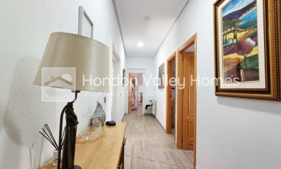 Reventa - Villa - Hondón de los Fráiles