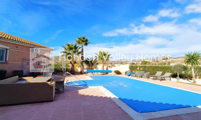 Reventa - Villa - Hondón de los Fráiles