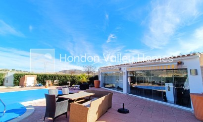 Reventa - Villa - Hondón de los Fráiles