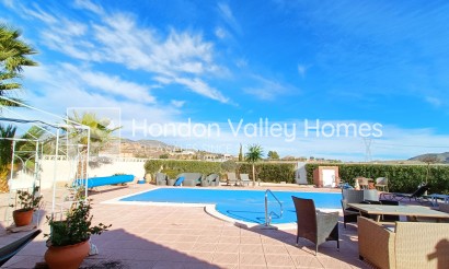 Reventa - Villa - Hondón de los Fráiles