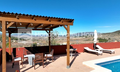 Resale - Villa - Pinoso