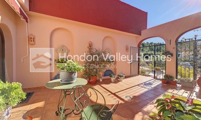 Resale - Villa - Pinoso