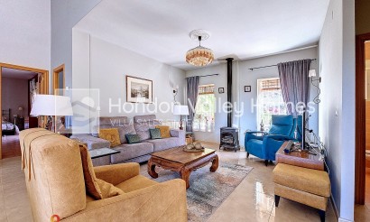 Resale - Villa - Pinoso