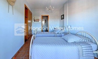 Resale - Villa - Pinoso