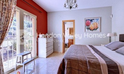 Resale - Villa - Pinoso