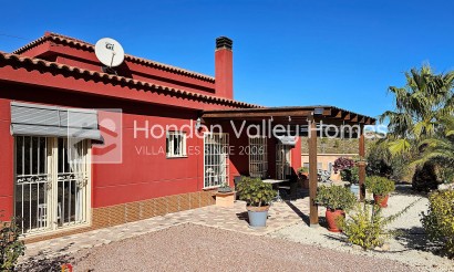 Resale - Villa - Pinoso