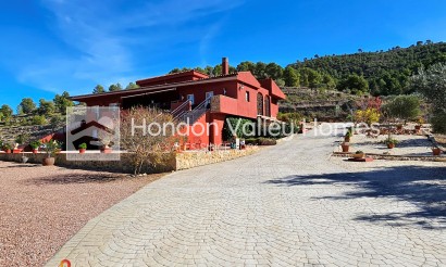Resale - Villa - Pinoso