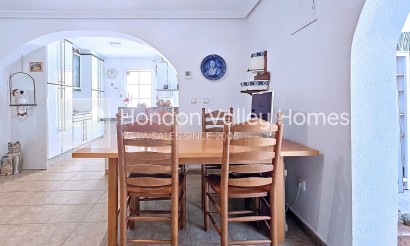 Resale - Villa - Moralet