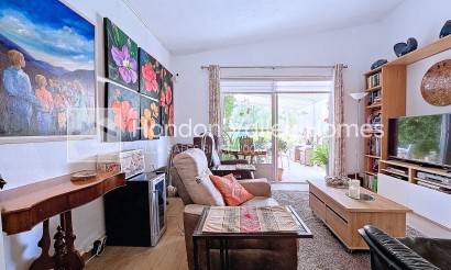 Resale - Villa - Moralet