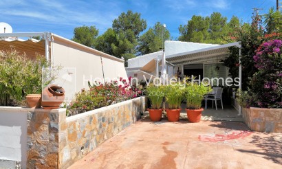 Resale - Villa - Moralet