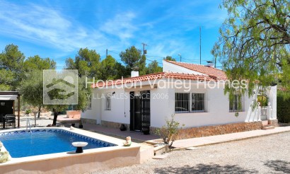 Resale - Villa - Moralet