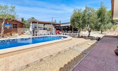 Resale - Villa - Moralet