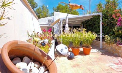 Resale - Villa - Moralet