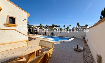 Herverkoop - Villa - Hondón de las Nieves