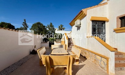 Herverkoop - Villa - Hondón de las Nieves