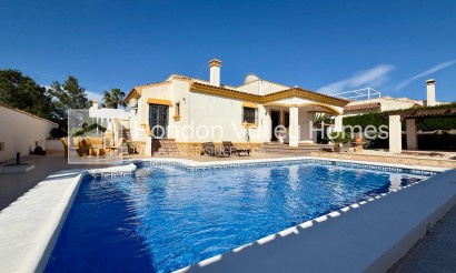 Herverkoop - Villa - Hondón de las Nieves
