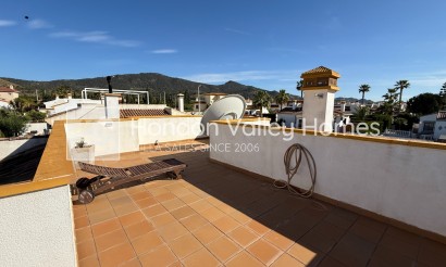 Herverkoop - Villa - Hondón de las Nieves
