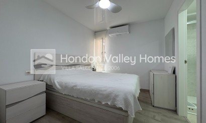 Resale - Apartment - Torrevieja - Centro