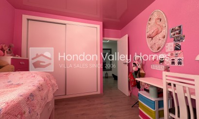 Resale - Apartment - Torrevieja - Centro