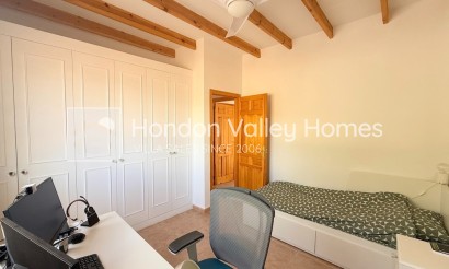 Reventa - Villa - Barbarroja