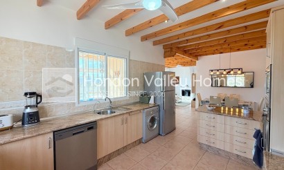 Reventa - Villa - Barbarroja