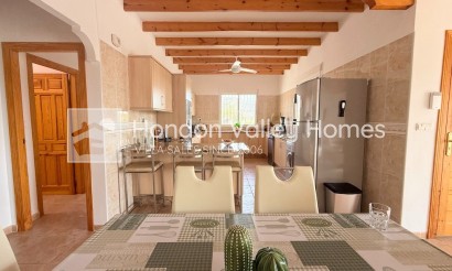 Reventa - Villa - Barbarroja
