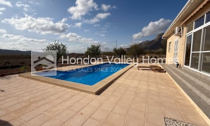 Reventa - Villa - Barbarroja