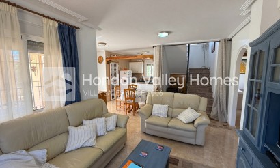 Resale - Detached Villa - Hondón de las Nieves