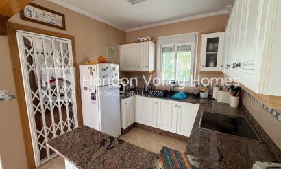 Resale - Detached Villa - Hondón de las Nieves
