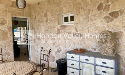 Wiederverkauf - Villa - Hondón de las Nieves